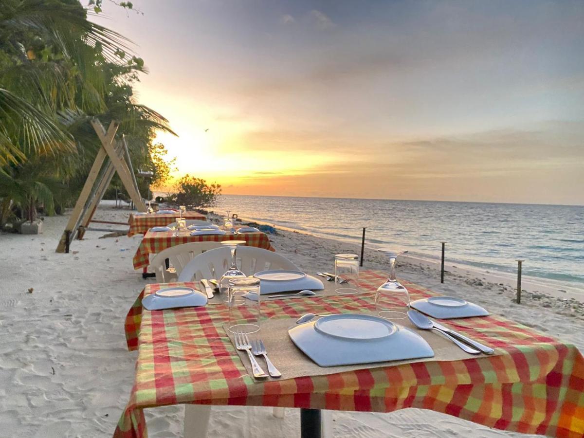 Coral Beach Maldives Hangnaameedhoo Zewnętrze zdjęcie